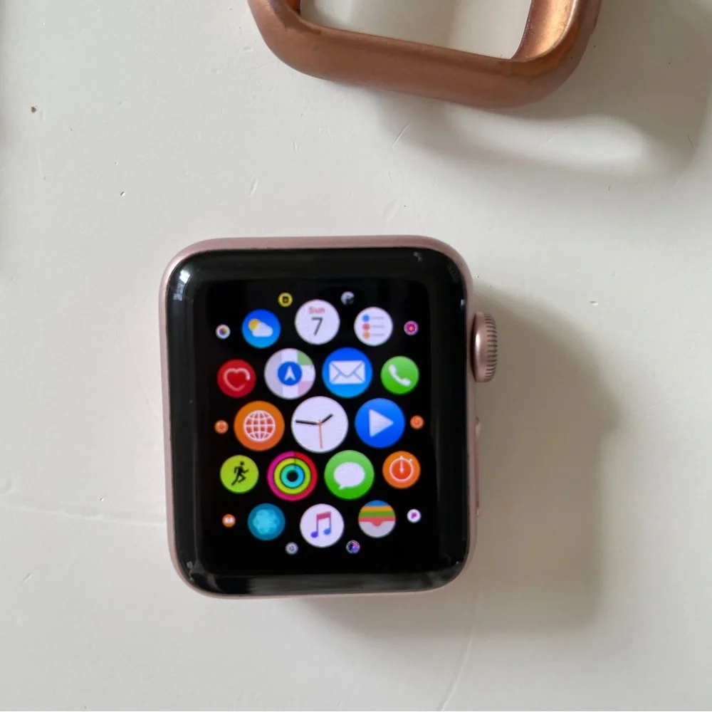 Series 2 Pink Apple Watch Bundle